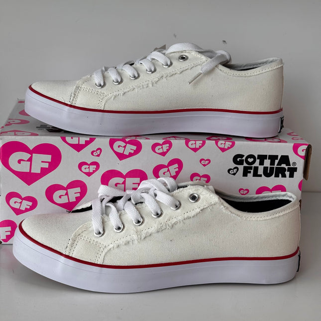 Gotta Flurt Women's Classic II White Canvas Low-Top Sneaker