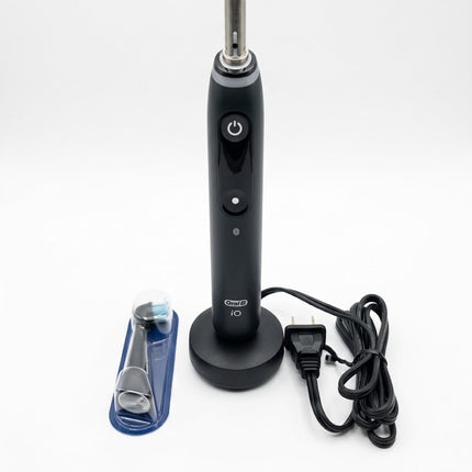 Oral-B iO Series 8 Electric Toothbrush - Black Onyx