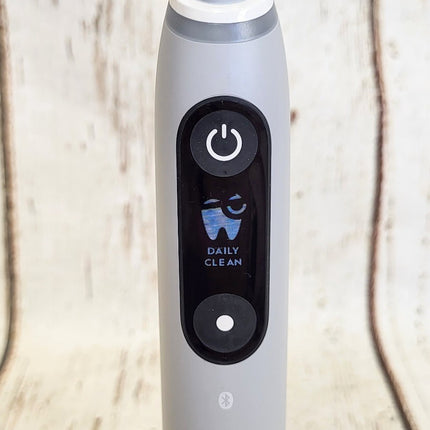 Braun Oral-B iO6 Series Electric Toothbrush Handle w/ Charger - GREY