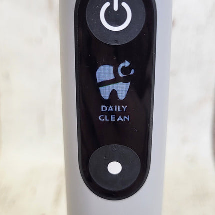 Braun Oral-B iO6 Series Electric Toothbrush Handle w/ Charger - GREY