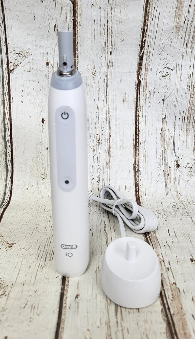 Oral-B iO Series 4 Electric Rechargeable Toothbrush Body ONLY w/ Charger - WHITE