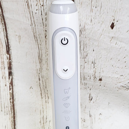 Braun Oral-B Genius X Limited 6 Cleaning Modes Electric Toothbrush w/ Charger