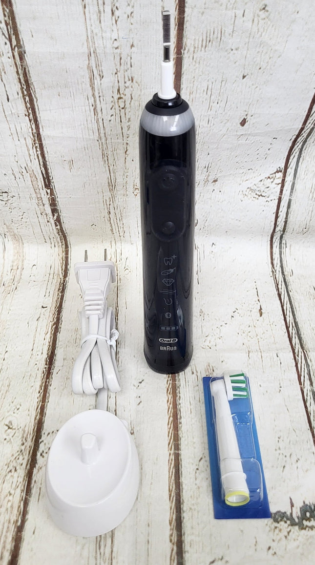 Braun Oral-B Genius X Limited 6 Cleaning Modes Electric Toothbrush - BLACK