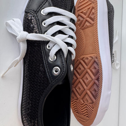 Gotta Flurt Women's Disco II Black Sequin Low Top Dance Sneaker