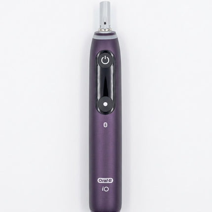 Oral-B iO Series 8 Electric Toothbrush - Violet Ametrine