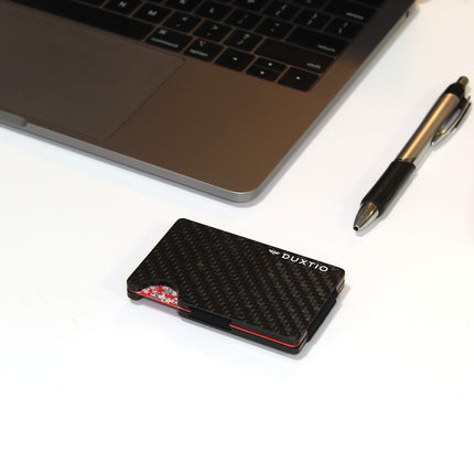 DUXTIO Men's Slim Minimalist Carbon Fiber Wallet for Credit Card Holder & Cash Strap, BLACK