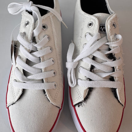 Gotta Flurt Women's Classic II White Canvas Low-Top Sneaker