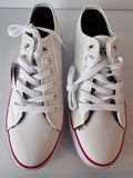 Gotta Flurt Women's Classic II White Canvas Low-Top Sneaker
