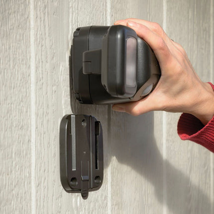 Beams MB3000 High Performance 500 Lumen Wireless Battery Powered Motion Sensing LED Dual Head Security Spotlight, Brown, 1-Pack