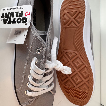 Gotta Flurt Women's Classic II Grey Canvas Low-Top Sneaker