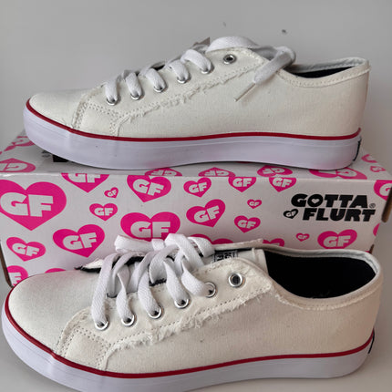 Gotta Flurt Women's Classic II White Canvas Low-Top Sneaker