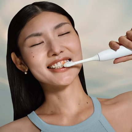 Philips Sonicare Series 6300 Rechargeable toothbrush HX7408/03