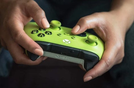 Xbox Wireless Controller - Electric Volt [Xbox Series X/S + Xbox One Accessory]