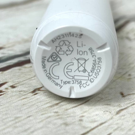 Oral-B iO Series 7 Rechargeable Electric Toothbrush White