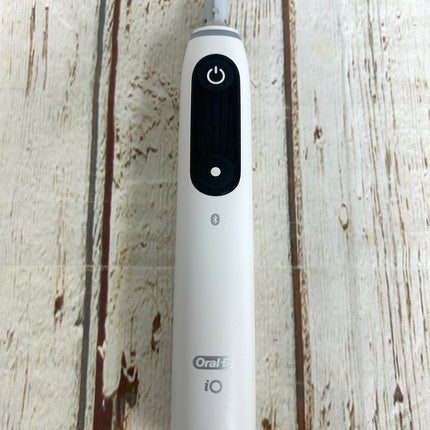 Oral-B iO Series 7 Rechargeable Electric Toothbrush White