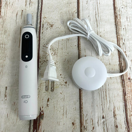 Oral-B iO Series 7 Rechargeable Electric Toothbrush White
