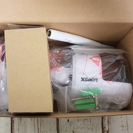 NEW, Lorex LWB3801-C HD 1080p Wire-Free Security Camera with USB Receiver, WHITE