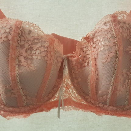 New Heidi Klum, Sofia Quartz Pink/Lilac Marble Contour Bra Size 32D/70D