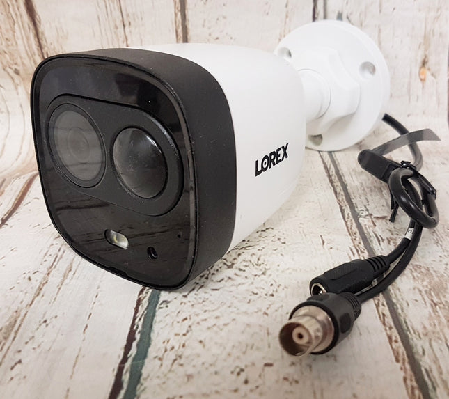 Lorex C241DA 1080p HD CVI Active Deterrence Security Camera USED