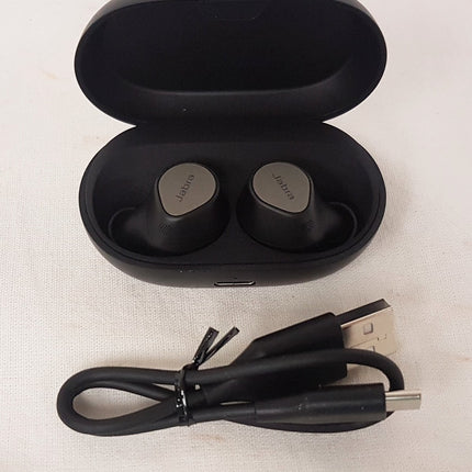 Jabra Elite 7 Pro True Wireless Noise Canceling In-Ear Earbuds -Titanium Black LIKE NEW