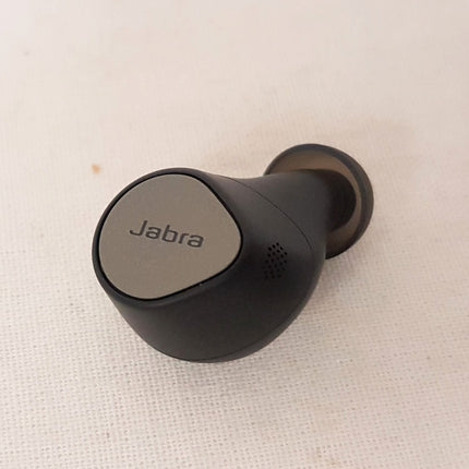 Jabra Elite 7 Pro True Wireless Noise Canceling In-Ear Earbuds -Titanium Black LIKE NEW