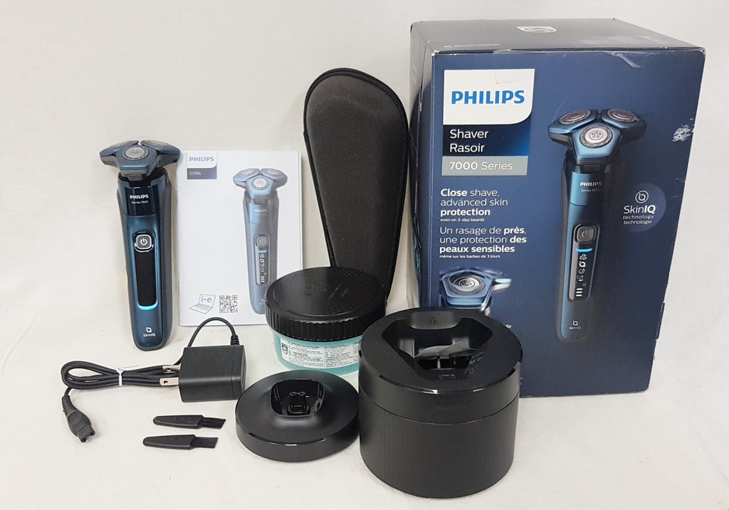 Philips Shaver Series 7000 Wet/Dry Shaver w/Cable-Free Quick Clean Pod, S7786/50 OPEN BOX
