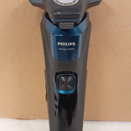 PHILIPS Series 5000 Electric Wet/Dry Shaver, S5579 - Electric Blue NEW OPEN BOX