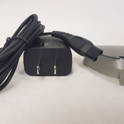 PHILIPS Series 1000 Dry Electric Shaver, S1332/41 LIKE NEW