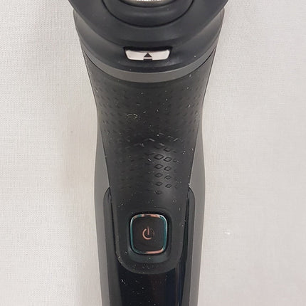 PHILIPS Series 1000 Dry Electric Shaver, S1332/41 NEW OPEN BOX