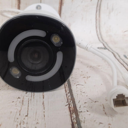 Lorex 4K Ultra HD Smart Deterrence IP Camera with Smart Security Lighting E895AB