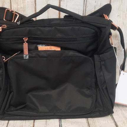 NEW, JuJube Multi-Function Convertible Diaper Messenger/Backpack Bag, 17FM02RG