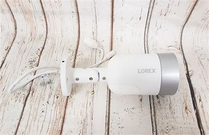 Lorex E891AB-Z 4K Ultra HD Smart Deterrence IP Camera w Color Night Vision REFURBISHED