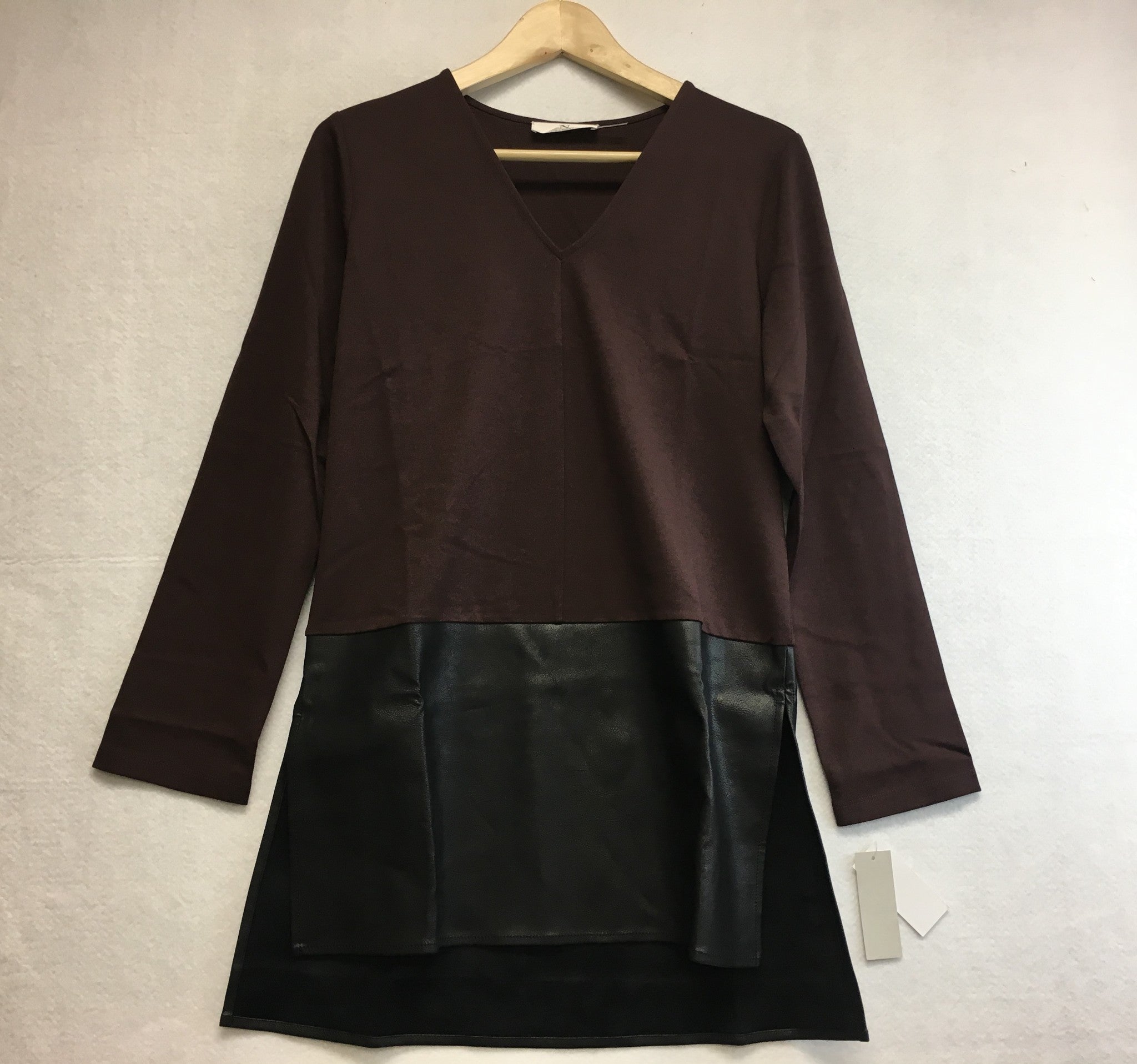 New N NATORI, Solid Jersey Knit Tunic With Faux Leather Chocolate XS