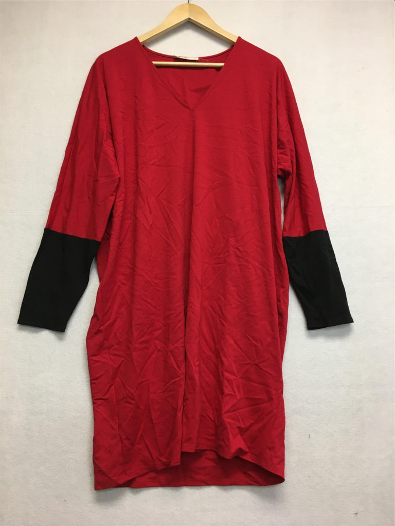 New N Natori Dress Medallion Red Large