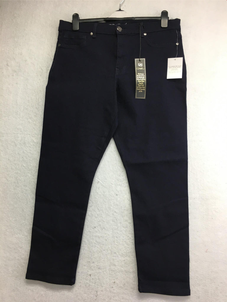 NEW DG2 By DIANE GILMAN Straight Leg Denim Black Jean Size 4