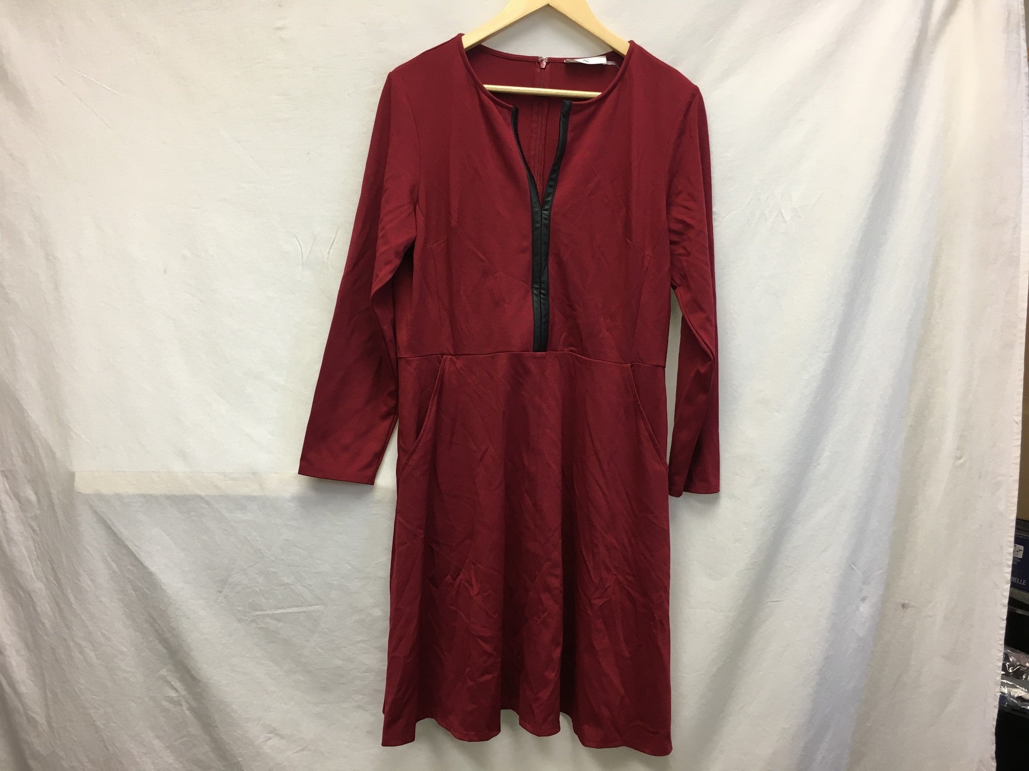 New N Natori Double Jersey Knit Dress W/Faux Leather Dark Red L