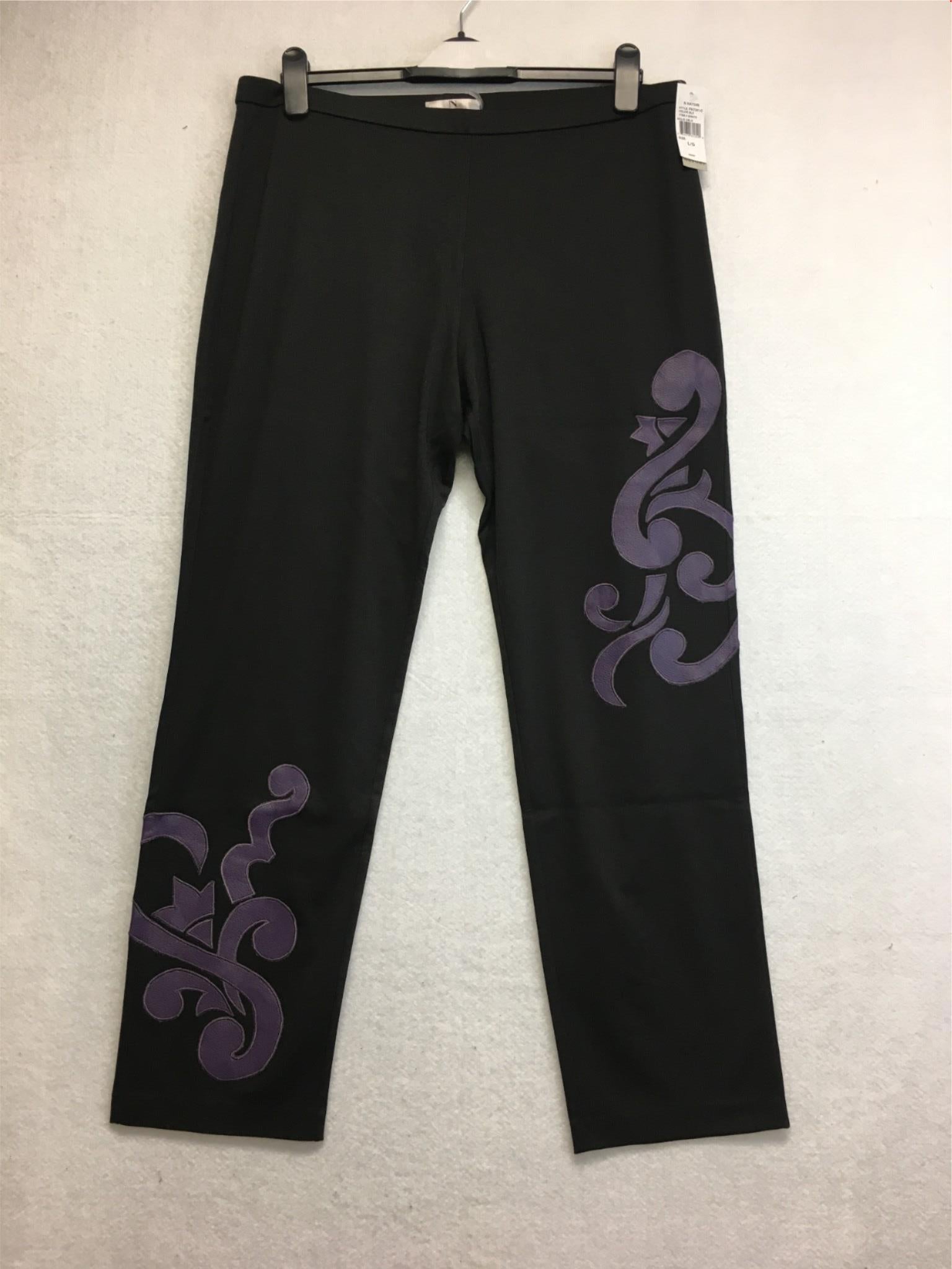 New N NATORI, Solid Double Knit Pant With Applique Black Large